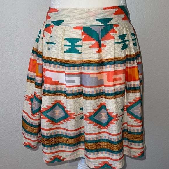 Freeway Dresses & Skirts - Freeway Aztec Mini Skirt